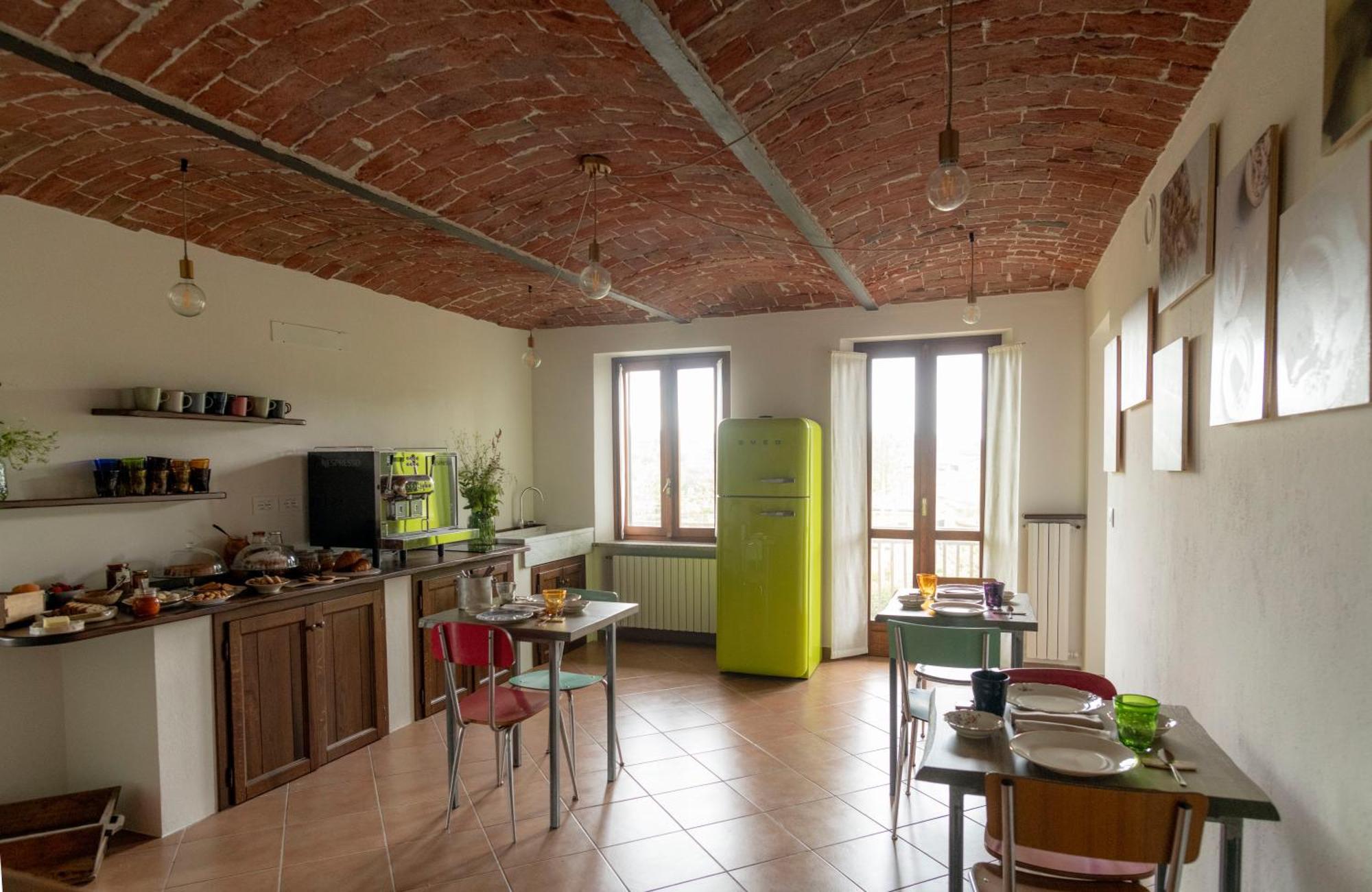 Ca' Nadin Agriturismo San Damiano dʼAsti Esterno foto