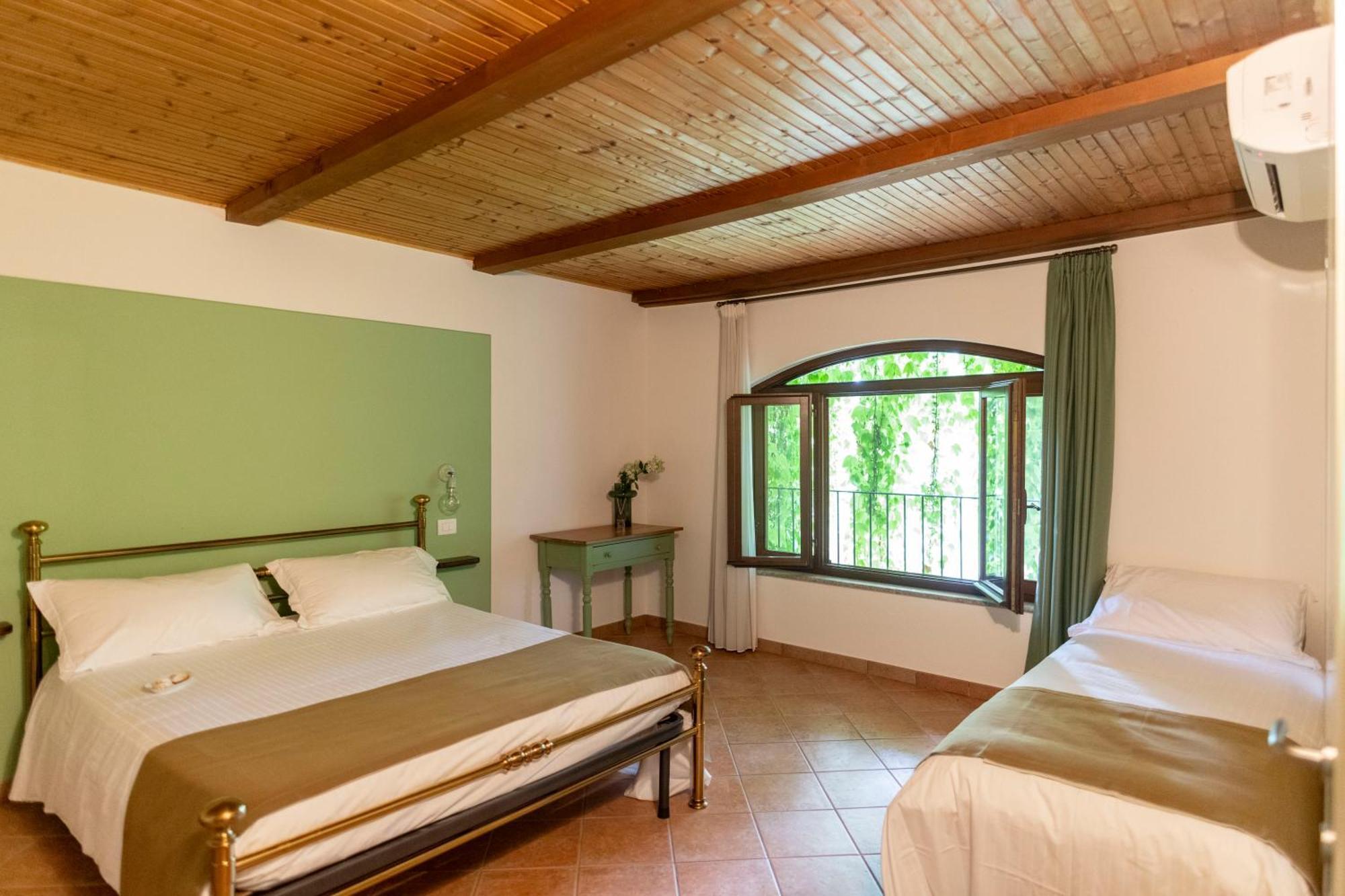 Ca' Nadin Agriturismo San Damiano dʼAsti Esterno foto